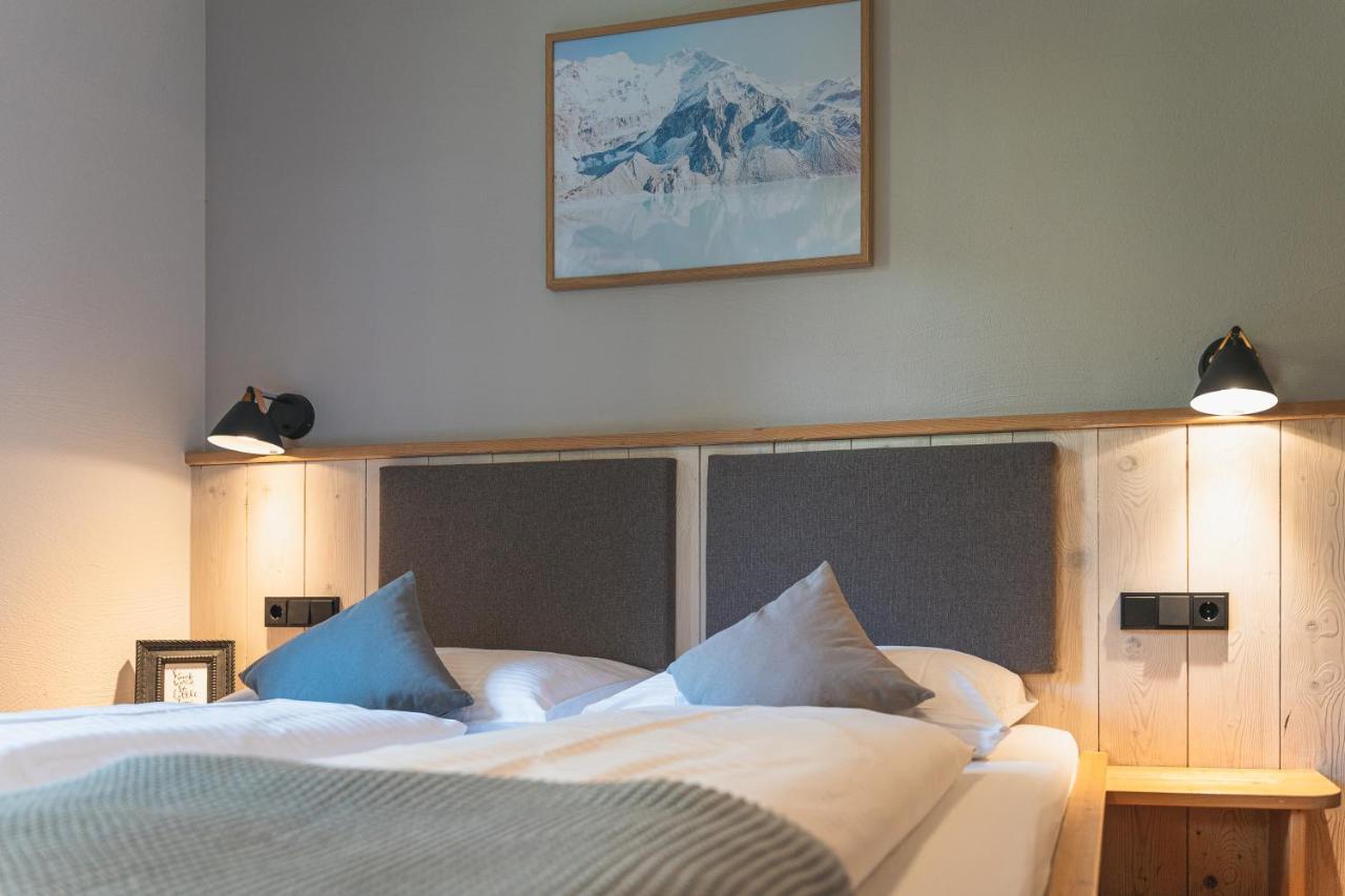 Dorfchalets & Apartments - Authentic Experience In Centre Of Kaprun Including Tauernspa And Summercard Εξωτερικό φωτογραφία
