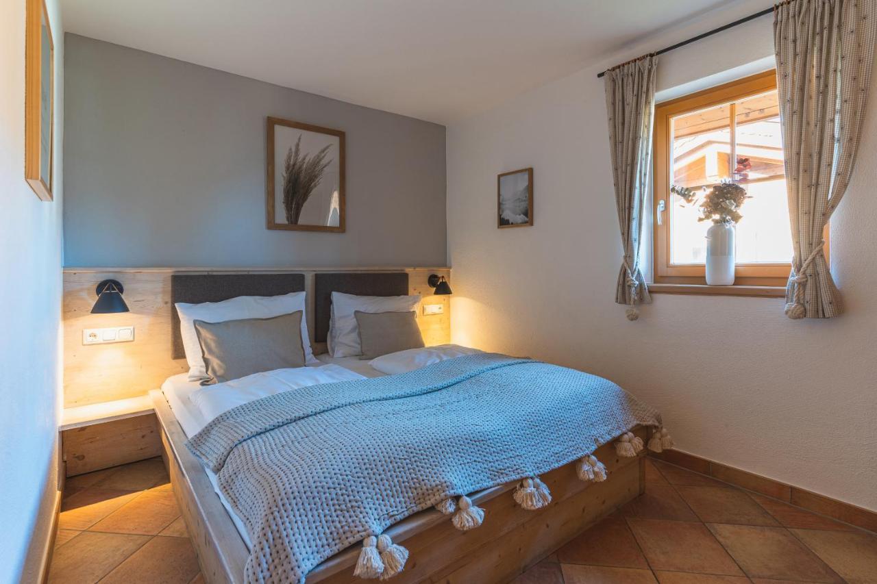 Dorfchalets & Apartments - Authentic Experience In Centre Of Kaprun Including Tauernspa And Summercard Εξωτερικό φωτογραφία