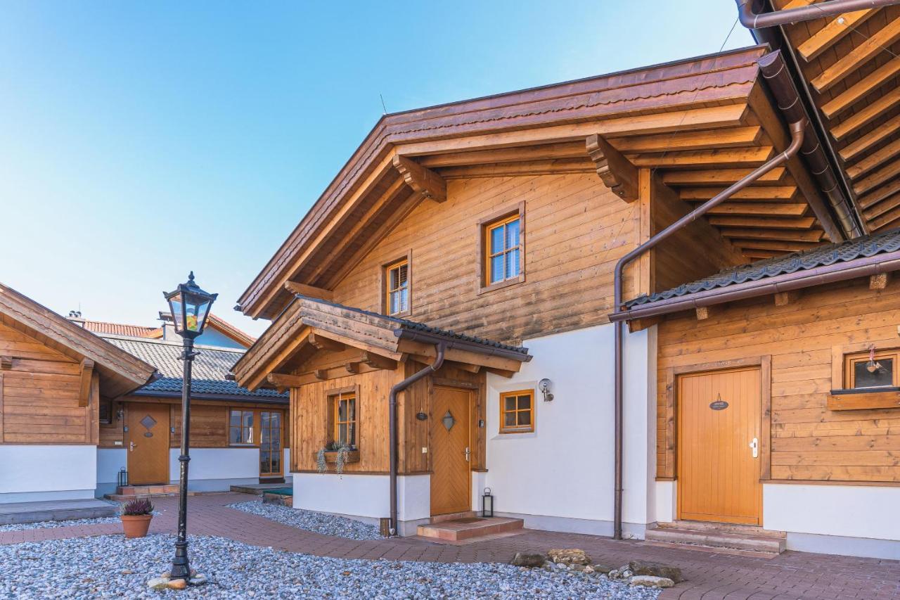 Dorfchalets & Apartments - Authentic Experience In Centre Of Kaprun Including Tauernspa And Summercard Εξωτερικό φωτογραφία